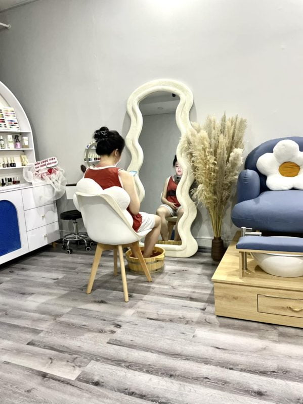 Giới thiệu thuy tien spa 4